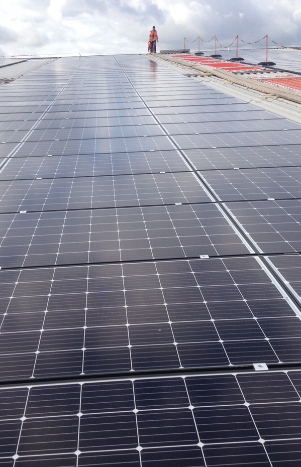 Clenergy Rooftop PVezRack Trapezoidal 3.8MW Solar Project Shropshire U.K.