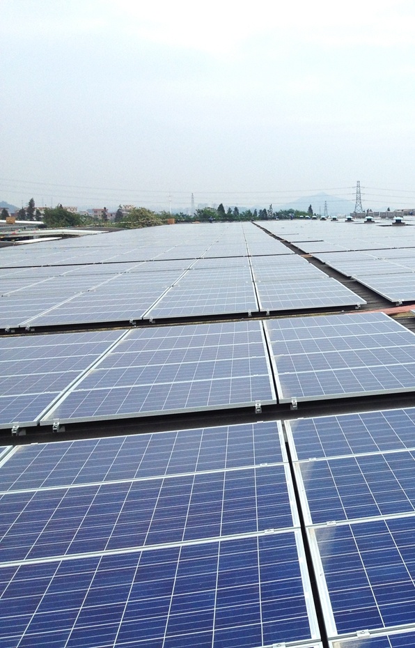 Clenergy Rooftop PV-ezRack SolarRoof 35MW Solar Project in China